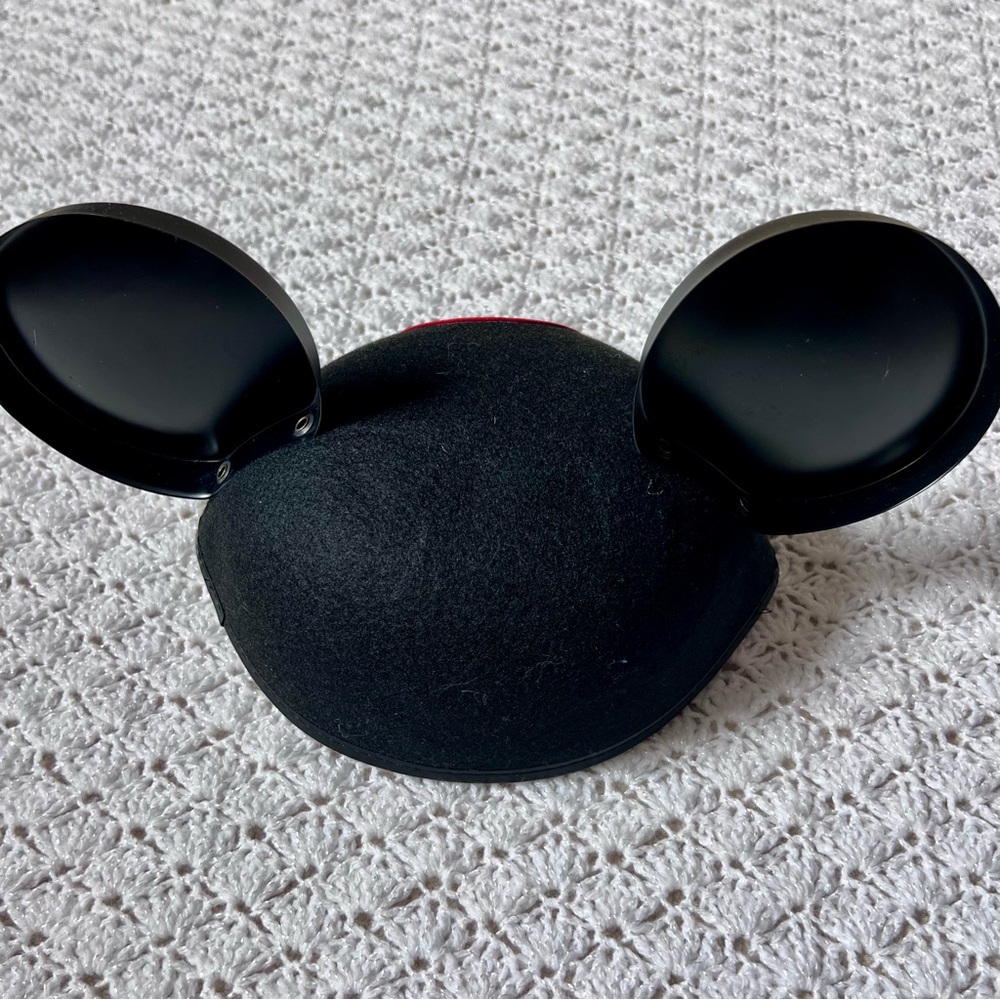 Disney Mickey Mouse Ears Hat- youth - Picture 7 of 8